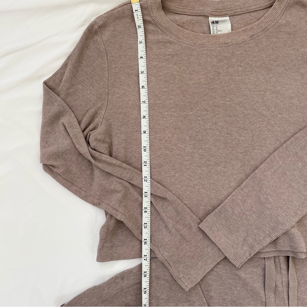 H&M Ribbed Long Sleeve Pajama Set - Picture 3 of 5
